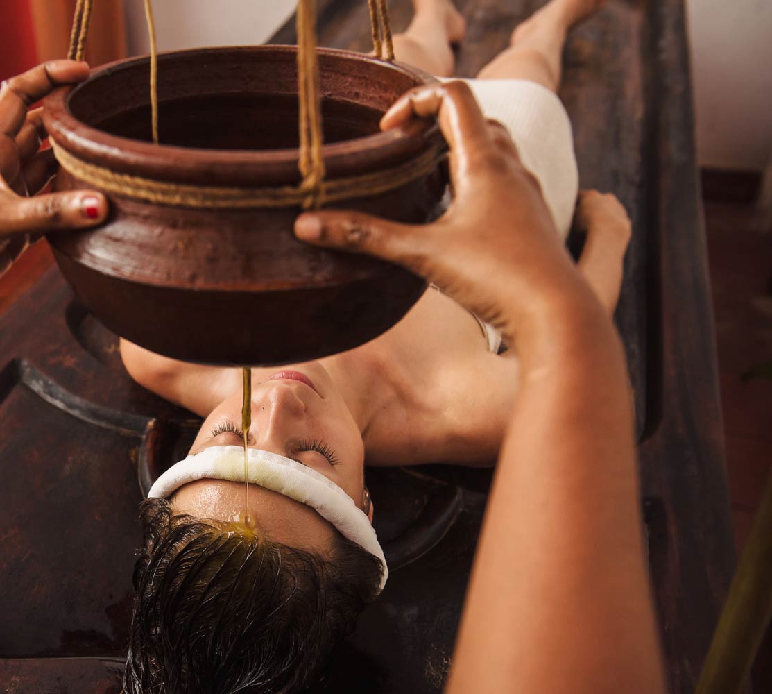 アーユルヴェーダの総合情報サイト - Traditional Ayurvedaのヘッダ